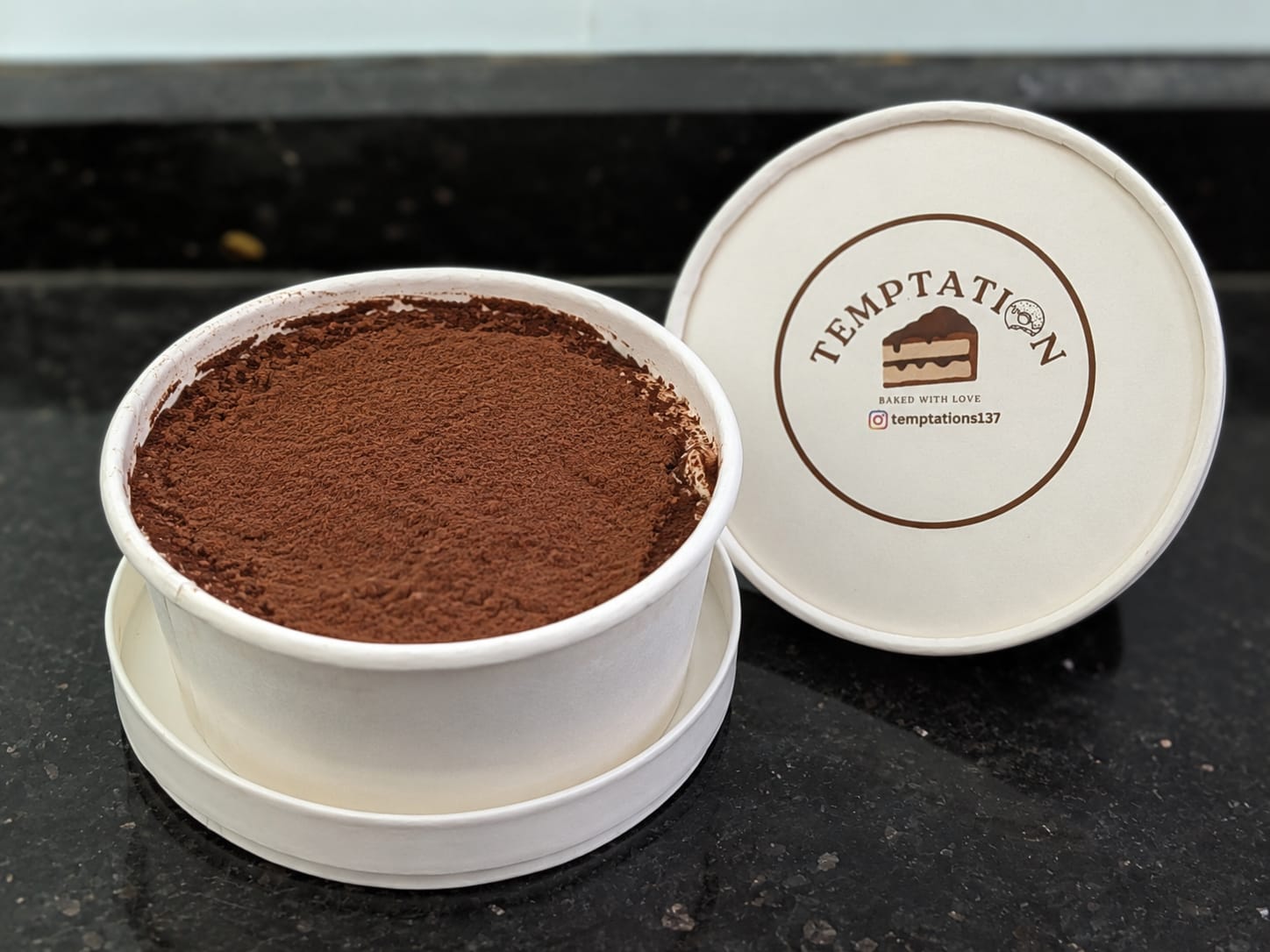 Chocolate tiramisu dessert